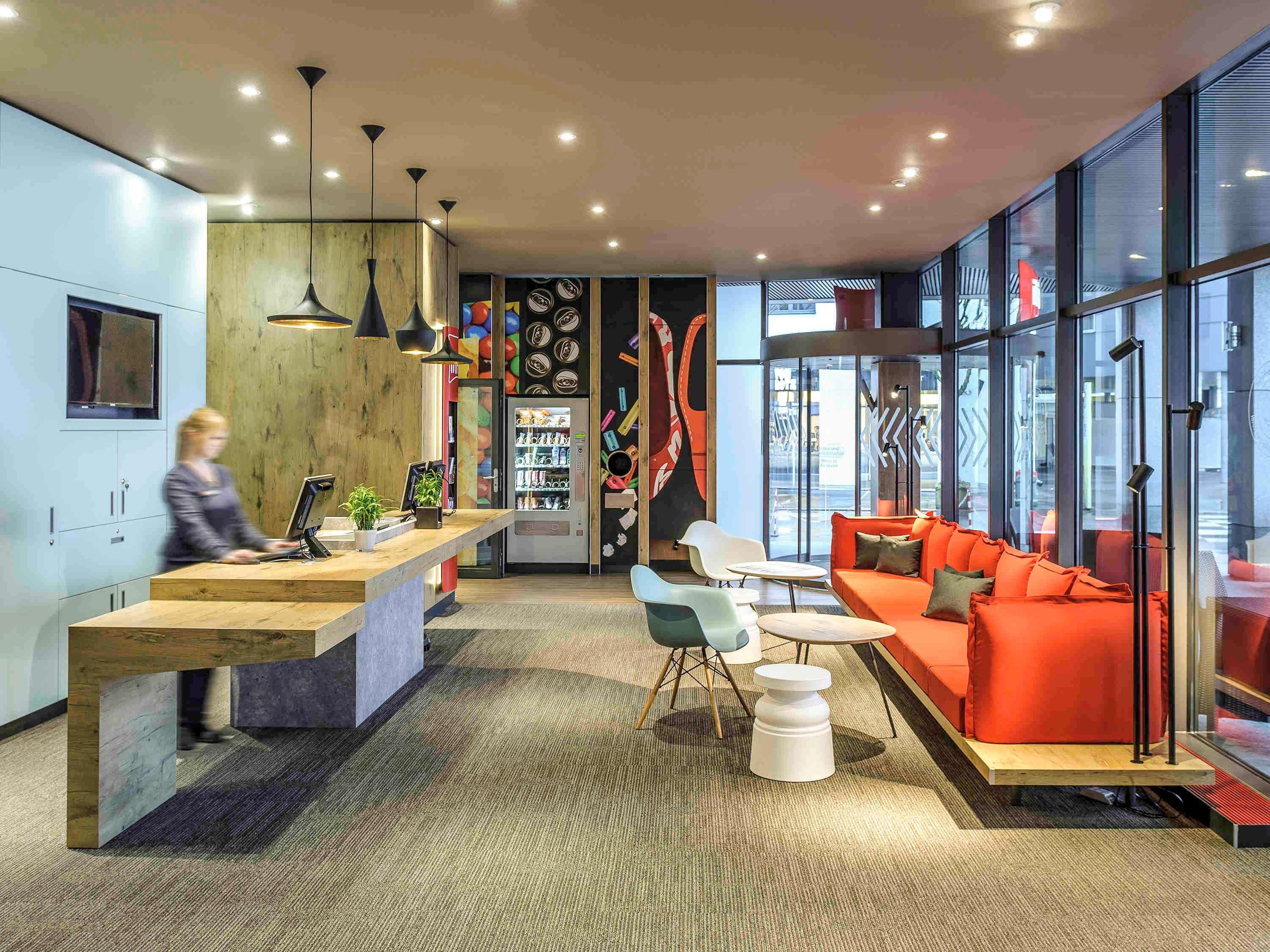 Ibis Baar Zug Экстерьер фото
