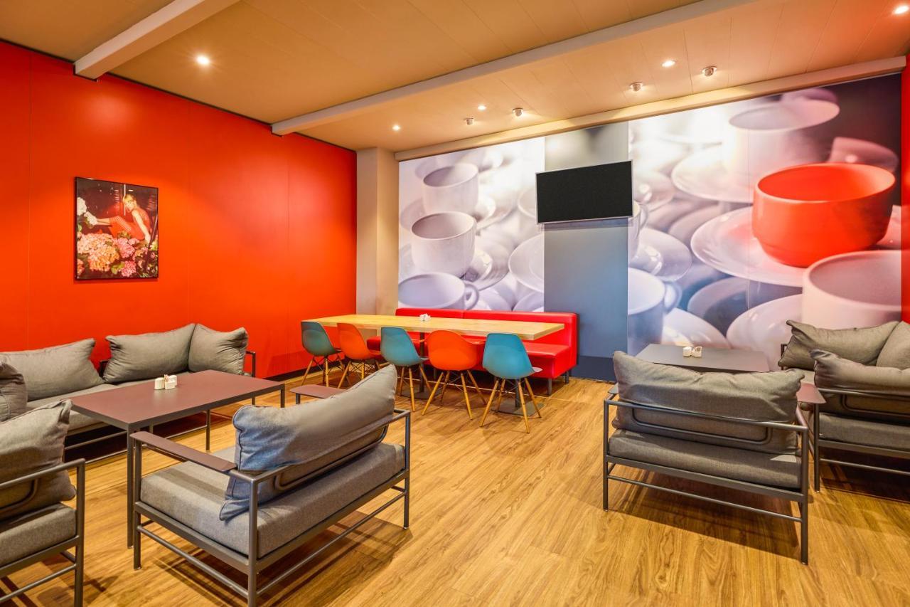 Ibis Baar Zug Экстерьер фото